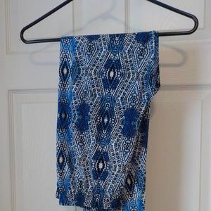 Curvy Honey & Lace Leggings